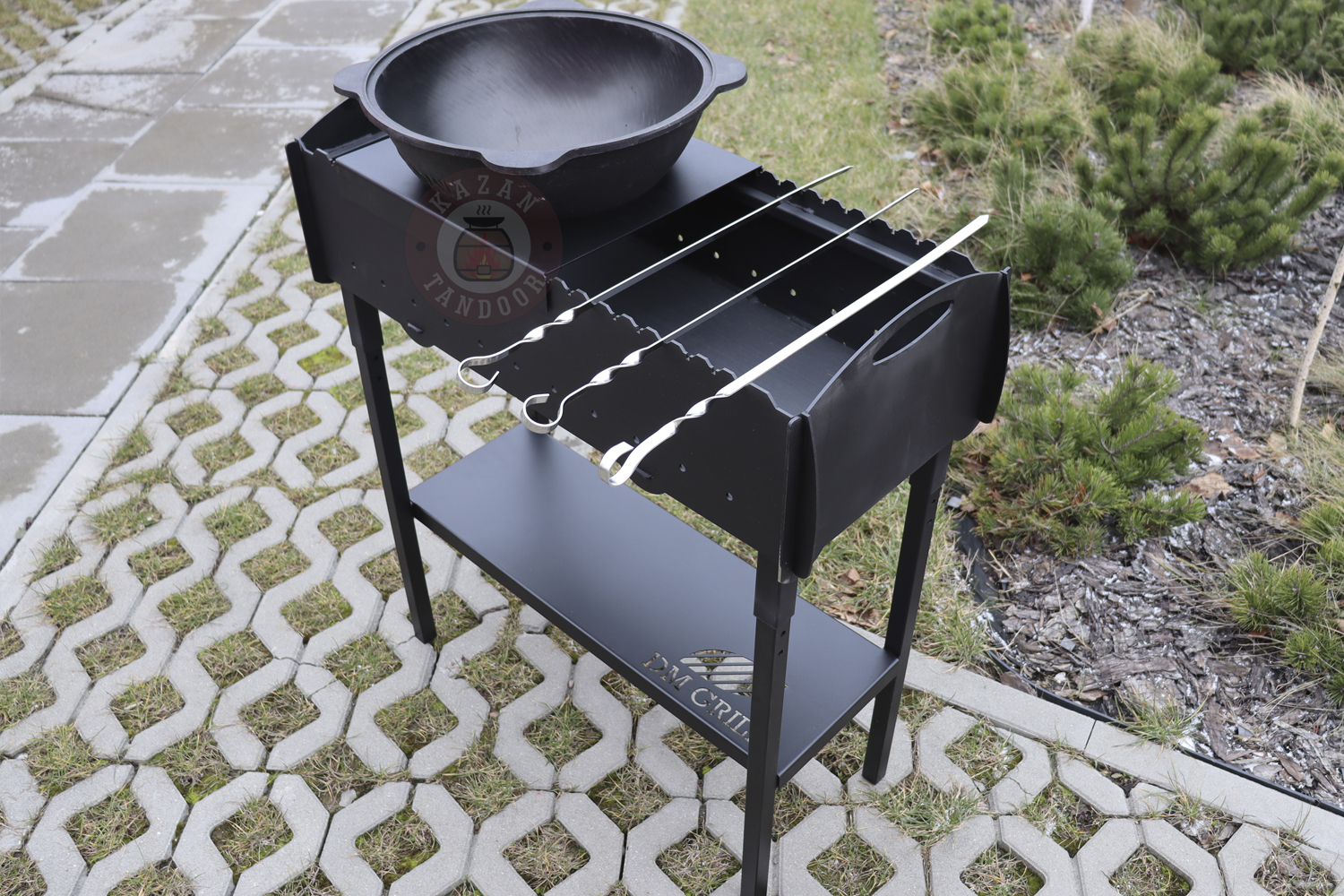 GRILL WĘGLOWY – JAKI KUPIĆ, JAKI WYBRAĆ, JAKIEJ FIRMY?